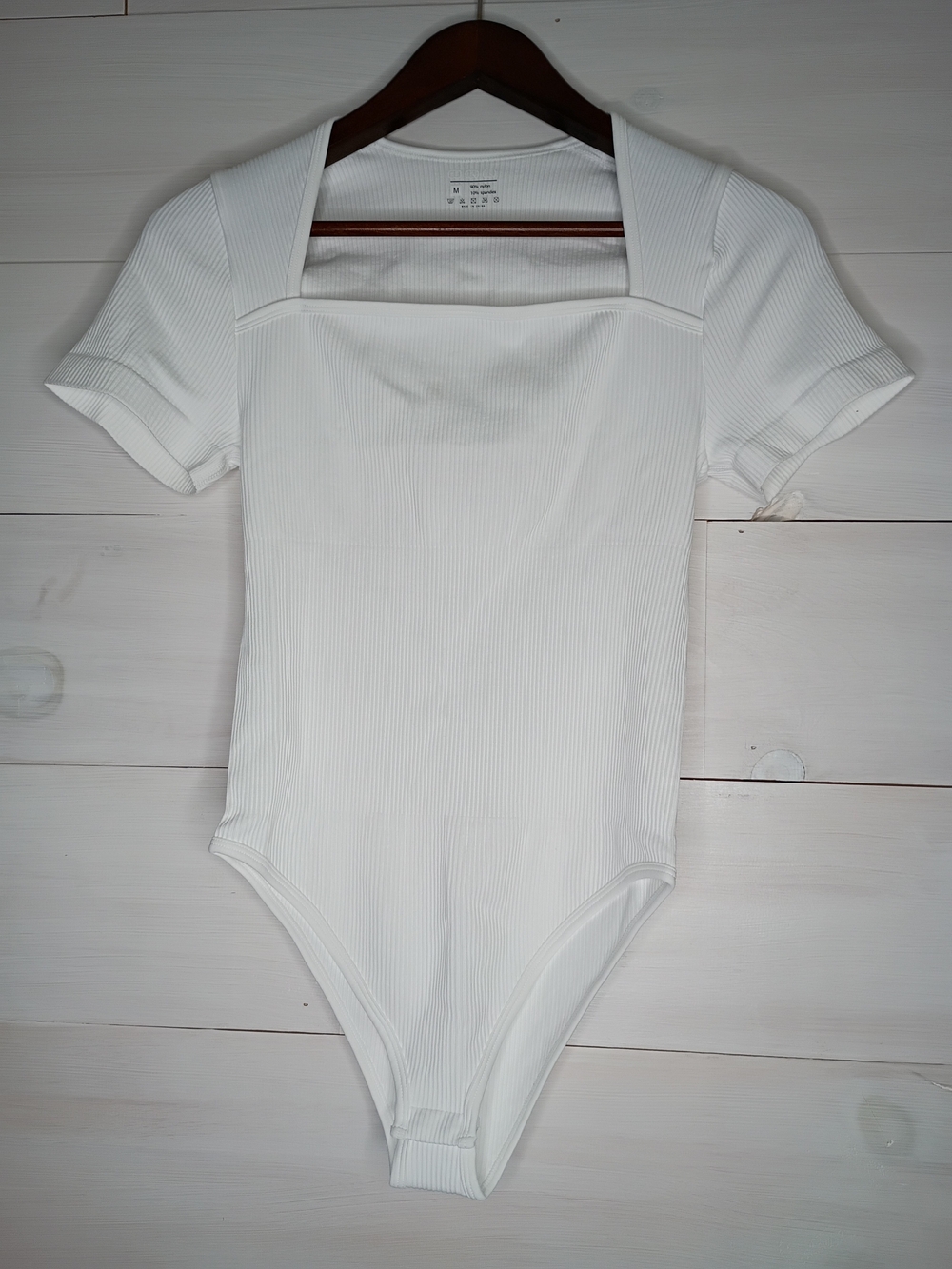 OQQ Ribbed Square Neck Bodysuit White Short Sleeve Size M Fitted Athletic Knit